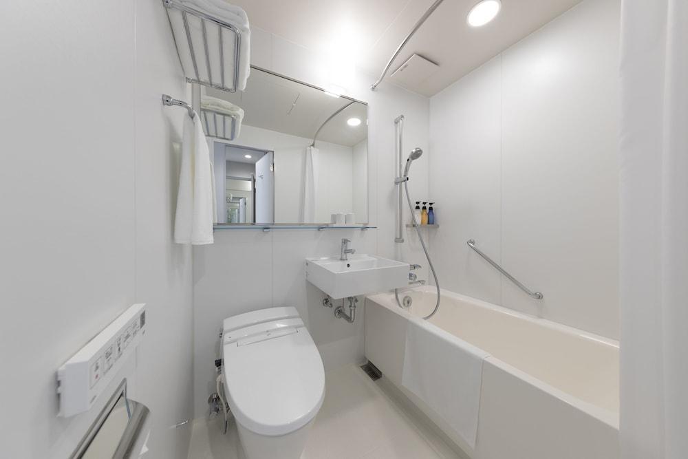 Comfort Inn Fukuoka Tenjin Bagian luar foto